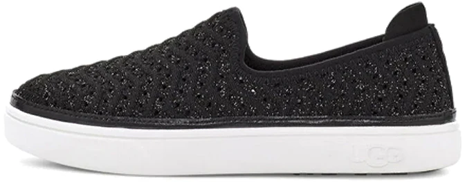 youth-ugg-caplan-low-black-comfort-casual-1117452-k-bmkt
