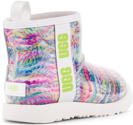 大童 UGG CLASSIC CLEAR MINI 透明果凍 短筒 雪靴 白色 Shop 大童 UGG CLASSIC CLEAR MINI 透明果凍 短筒 雪靴 白色