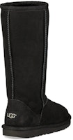 UGG經典II高筒雪地靴 大童 黑色 Shop UGG經典II高筒雪地靴 大童 黑色