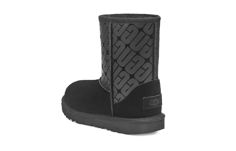 Lookbook (Youth) UGG Classic Short 'Black Ugg Logo' 1129491K-BLK