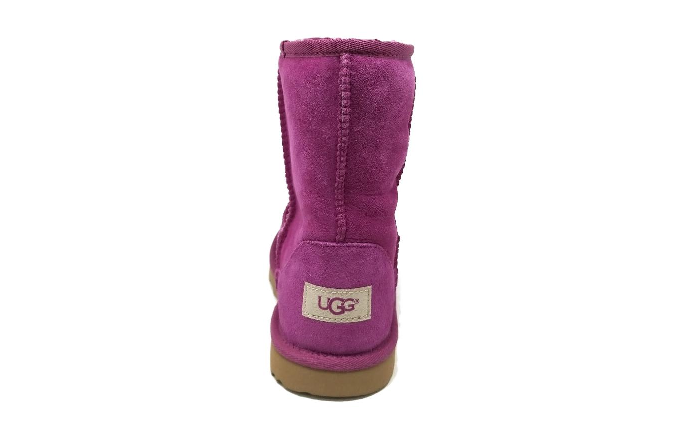 Lookbook UGG經典高筒II 絨面 保暖 休閒舒適 短筒 雪地靴 大童 洋紅色