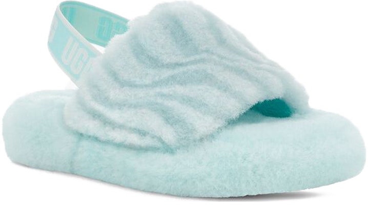 (JR) UGG Fluff Yeah Slide 'Biru Langit' 1124929K-SKY Lookbook (JR) UGG Fluff Yeah Slide 'Biru Langit' 1124929K-SKY