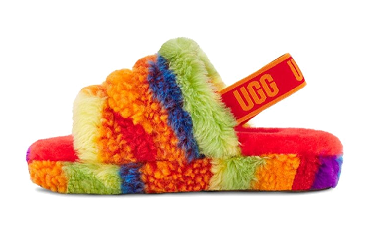 Buy UGG Fluff Yeah 毛絨休閒露趾涼鞋 大童 彩虹條紋