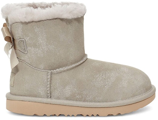 (JR) UGG 미니 베일리 보우 II 쉬머 (키즈 그레이) 1116173K-GOA Order (JR) UGG 미니 베일리 보우 II 쉬머 (키즈 그레이) 1116173K-GOA