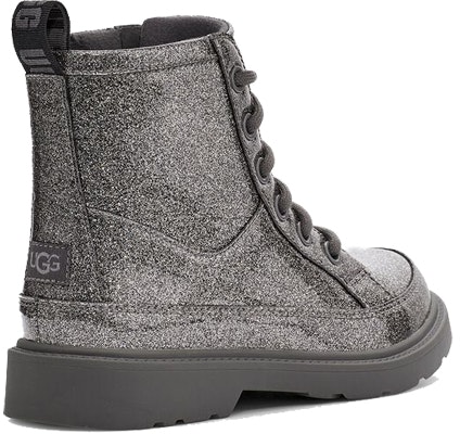 UGG Robley 閃耀馬汀靴 大童 灰色 Lookbook UGG Robley 閃耀馬汀靴 大童 灰色