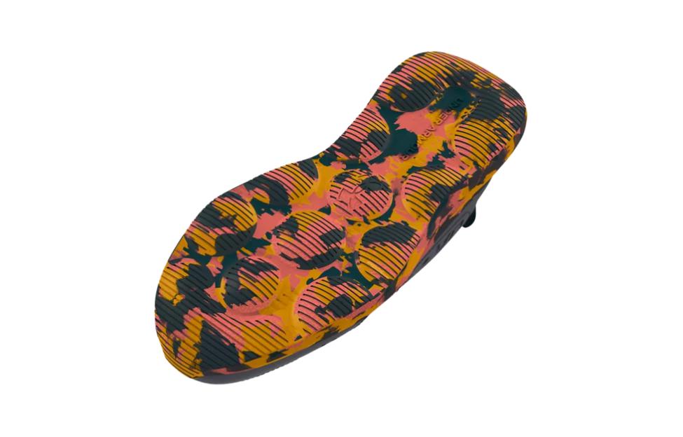Shop (JR) Under Armour Runplay ''Grigio Pitch Camouflage Batik'' 3025004-101