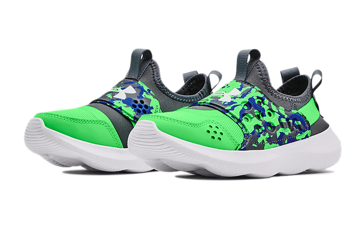 Lookbook (JR) Under Armour Runplay Camo 'Putih Hijau' 3025190-300