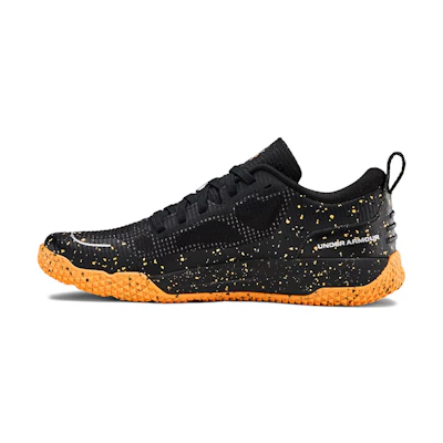 (Youth) UA X Level Mainshock Splatter Sneakers Black/Orange