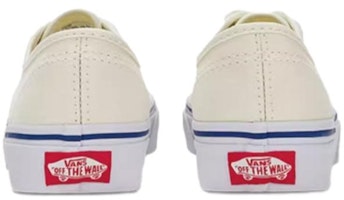 (JR) Vans Authentic Sepatu Skate 'Putih Biru' VN000WWXC32 Shop (JR) Vans Authentic Sepatu Skate 'Putih Biru' VN000WWXC32