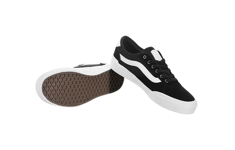 Shop (JR) Vans Chima Pro 2 'Hitam Putih' VN0A3MWCIJU
