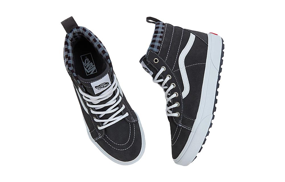 Lookbook (JR) Vans SK8-Hi MTE 'Negro' VN0A5KXKGYW