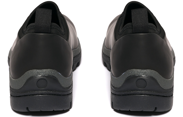 Shop A-COLD-WALL* x 나이키 반달 하이 "블랙 로고" ACWUF007-BLACK