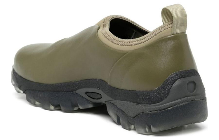 Shop A-COLD-WALL* x 나이키 줌 보메로 5 "블랙 그린" ACWUF007EX