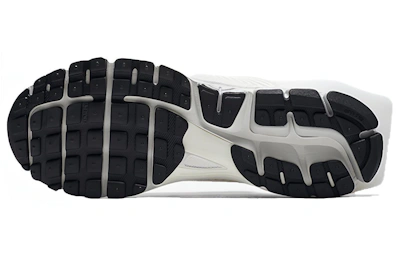 A-Cold-Wall* x Nike Zoom Vomero 5 'Sail' AT3152-100