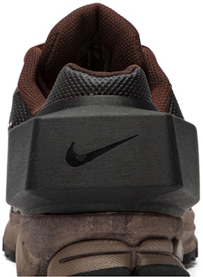 x Nike Zoom Vomero +5 'Solarizado' A-COLD-WALL Sizing x Nike Zoom Vomero +5 'Solarizado' A-COLD-WALL