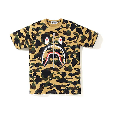 A BATHING APE Bape Camo Shark Tee PONR Short Sleeve Unisex Yellow Beige Camo. 1F30-109-007