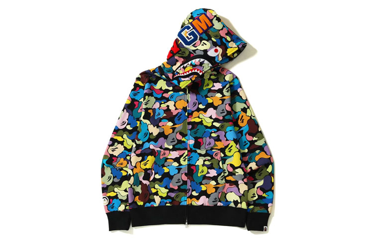 Order A BATHING APE BAPE SS23 Geometric Full-Print Zip Hoodie Hitam. 1I70-115-005