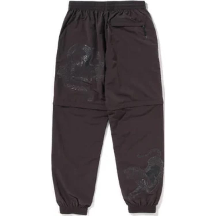 Lookbook 베이프 FW24 로고 프린트 엘라스틱 웨이스트 캐주얼 팬츠 다크 그레이. 1K70-152-002