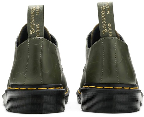 A Bathing Ape x Dr. Martens Emboss 1461 'Khaki' Lelaki Kasut Trendy 24920272 Details for A Bathing Ape x Dr. Martens Emboss 1461 'Khaki' Lelaki Kasut Trendy 24920272