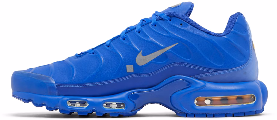 A-Cold-Wall x Nike Air Max Plus 'House Blue' FD7855-400 Lookbook A-Cold-Wall x Nike Air Max Plus 'House Blue' FD7855-400