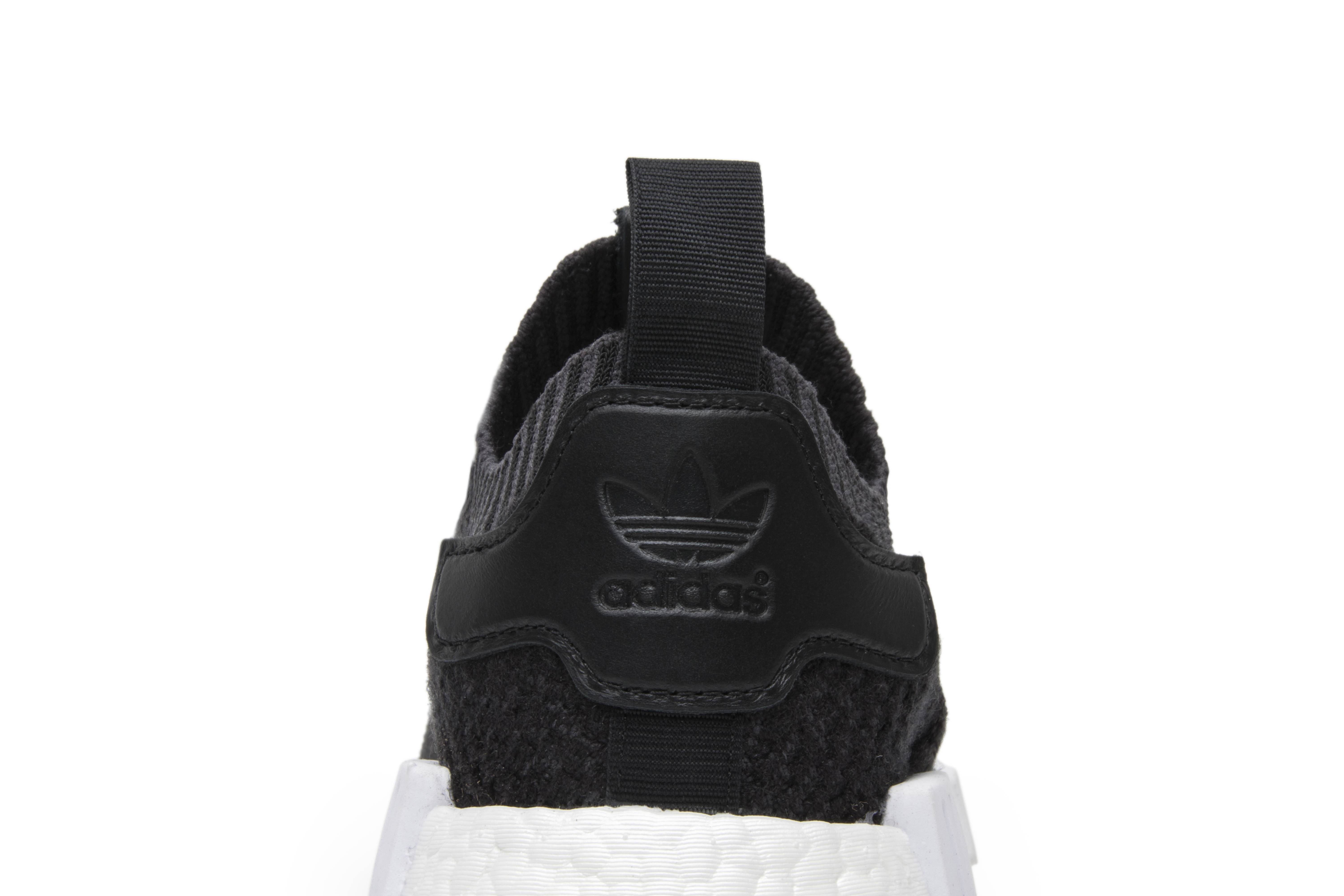 Sizing A Ma Maniére x INVINCIBLE x adidas NMD_R1 PK 'Cashmere Wool' CM7879