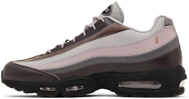 A Ma Maniére x Nike Air Max 95 'Sementara Anda Tidur' FZ8743-200 Lookbook A Ma Maniére x Nike Air Max 95 'Sementara Anda Tidur' FZ8743-200