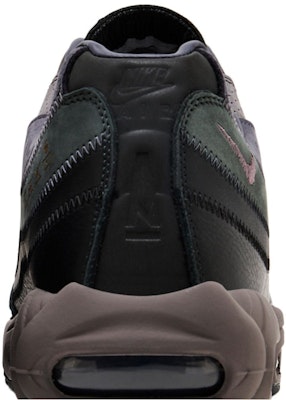 아 마 마니에르 x 나이키 에어 맥스 95 SP '블랙 바이올렛 오어' FZ8743-001 Sizing 아 마 마니에르 x 나이키 에어 맥스 95 SP '블랙 바이올렛 오어' FZ8743-001