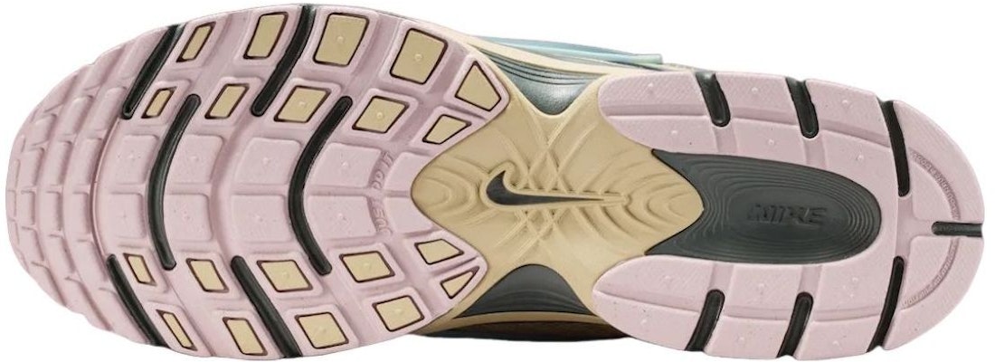 A Ma Maniére x Nike V5 RNR "浅碳色" IU3431-001 Purchase A Ma Maniére x Nike V5 RNR "浅碳色" IU3431-001