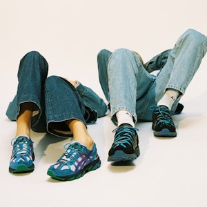 A.P.C. x ASICS Gel Sonoma 15-50 'Hitam' 1203A226-001 3