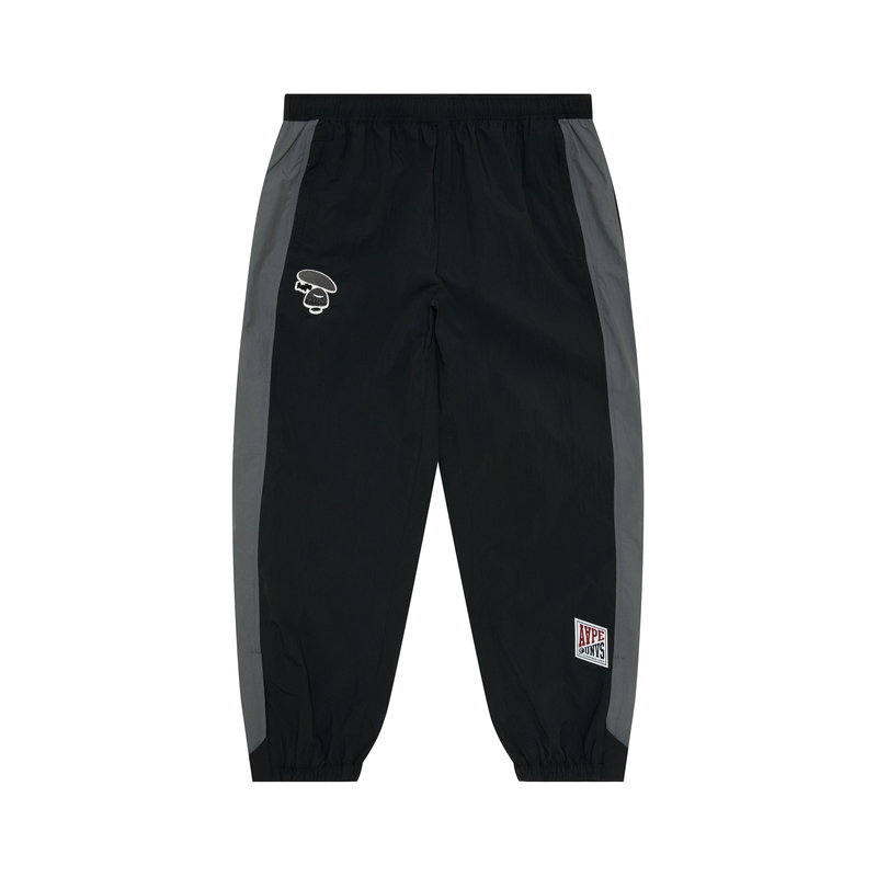 Aape  Ape Face Badge Jogger Casual Pants. AAPPTMB632XXN