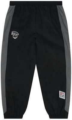 아페 에이프 페이스 배지 조거 캐주얼 팬츠. AAPPTMB632XXN Shop 아페 에이프 페이스 배지 조거 캐주얼 팬츠. AAPPTMB632XXN