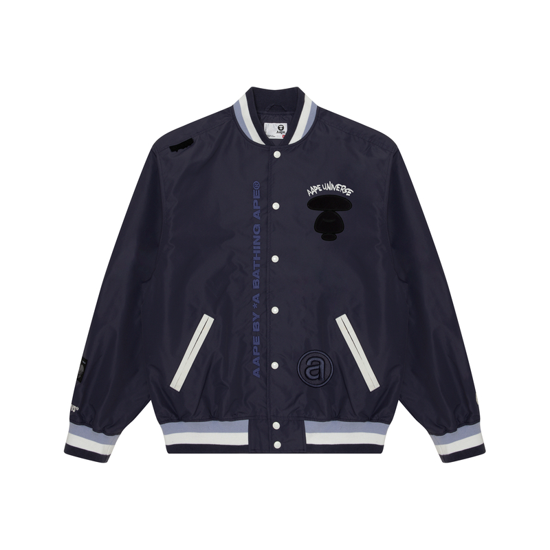 Shop Aape Jaket Lengan Panjang Logo Sulam Ape Face AAPLJM7615XXL