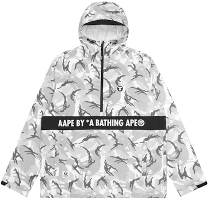 Jaket Aape Camo Patchwork dengan Lencana Wajah Ape dan Cetakan Huruf. AAPLJM7349XAE Shop Jaket Aape Camo Patchwork dengan Lencana Wajah Ape dan Cetakan Huruf. AAPLJM7349XAE