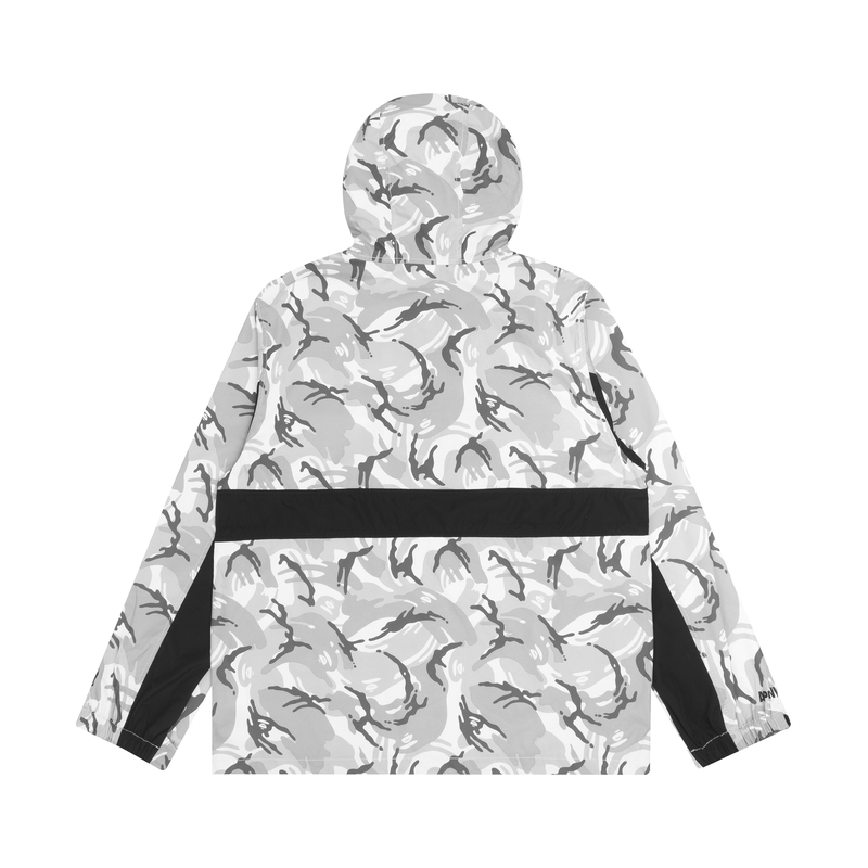 Purchase Jaket Aape Camo Patchwork dengan Lencana Wajah Ape dan Cetakan Huruf. AAPLJM7349XAE