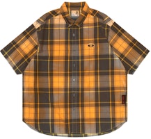 AAPE Loose Fit Checkered Short-Sleeve Shirt with Stand Collar. AAPSRM8484XXM AAPE Loose Fit Checkered Short-Sleeve Shirt with Stand Collar. AAPSRM8484XXM