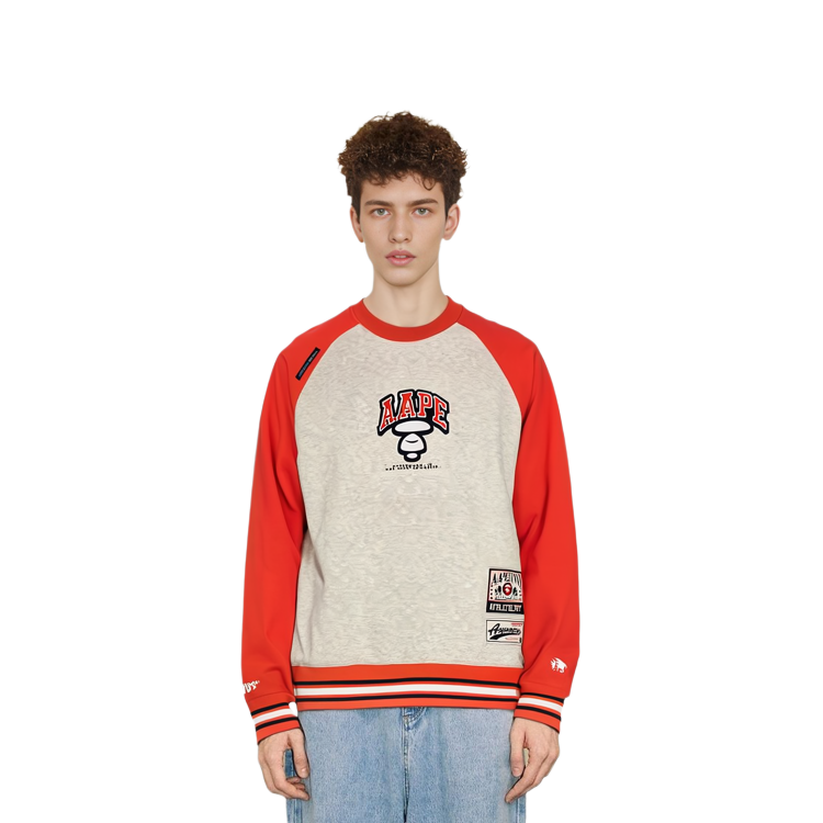 Shop Aape 오렌지 루즈핏 자수 레터링 크루넥 스웨트셔츠. AAPSWMA399XAM