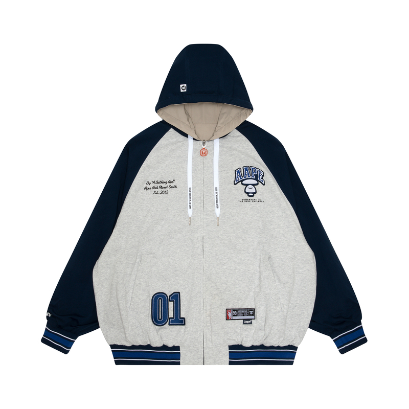 Shop 에이프 리버시블 후디 재킷 - 원숭이 패치와 자수 로고. AAPLJM7645XXM