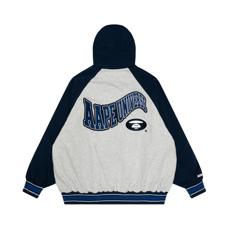 Purchase 에이프 리버시블 후디 재킷 - 원숭이 패치와 자수 로고. AAPLJM7645XXM