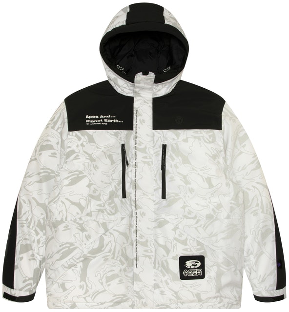 aape-white-and-gray-camo-badge-patch-long-sleeve-down-jacket-hoodie-aapdnm-7605-xal