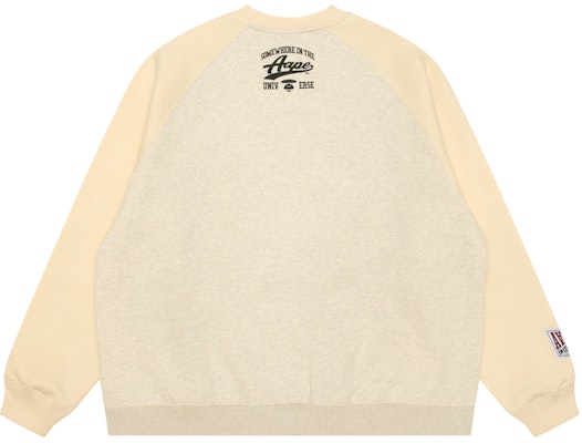 아페 에이프 페이스 로고 크루넥 스웻셔츠 AAPSWMB366XXN Lookbook 아페 에이프 페이스 로고 크루넥 스웻셔츠 AAPSWMB366XXN