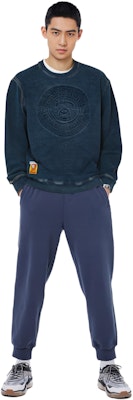 아페 크루넥 루즈핏 블루 스웨트셔츠 캐주얼웨어. AAPSWMA357XXL Shop 아페 크루넥 루즈핏 블루 스웨트셔츠 캐주얼웨어. AAPSWMA357XXL