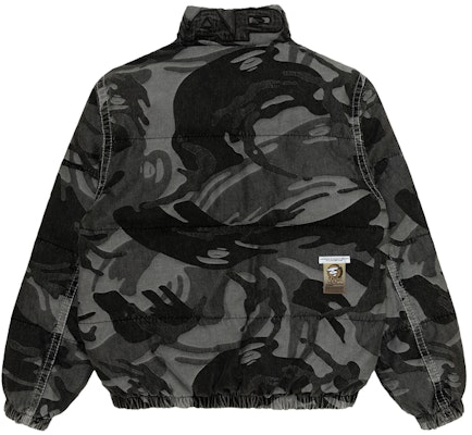 Aape FW23 Jaket Denim Longgar Corak Camo dengan Lencana. AAPDNM7606XXL Shop Aape FW23 Jaket Denim Longgar Corak Camo dengan Lencana. AAPDNM7606XXL