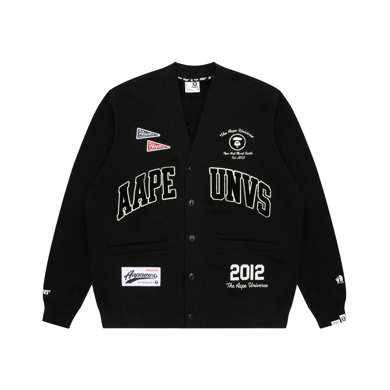 Aape FW23  Loose Knit Cardigan V-Neck Badge Long Sleeve Sweater. AAPSWMA368XXL