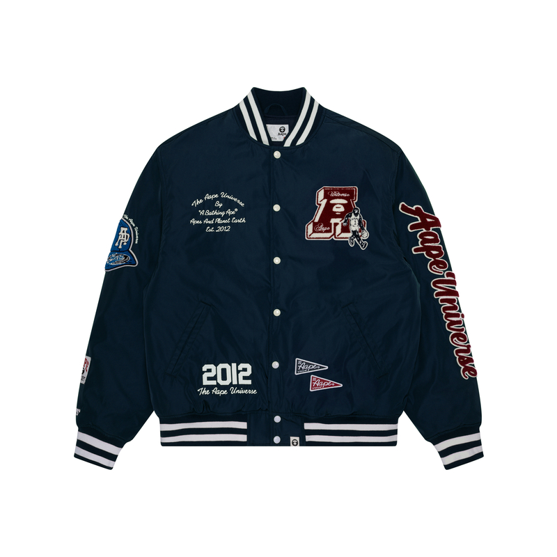 Sizing Aape FW23 릴랙스 핏 엠브로이더리 에이프 로고 바시티 재킷 롱 슬리브. AAPJKM7608XXL