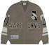 Shop Aape FW23 빈티지 브이넥 니트 스웨터 - 원숭이 얼굴 로고. AAPKNM3998XXL