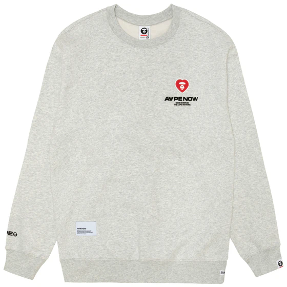 aape-fw-23-heart-logo-crewneck-pullover-sweatshirt-white-aapswma-308-xal