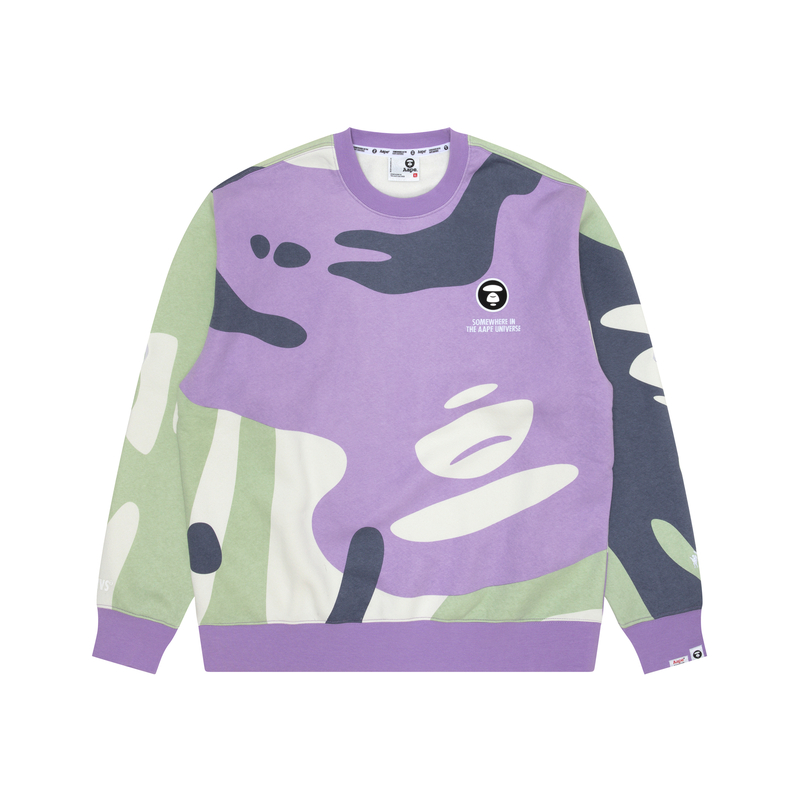 AAPE FW23 Purple Camo Crewneck Sweatshirt with Ape Logo Badge for Men AAPSWM3990NXL
