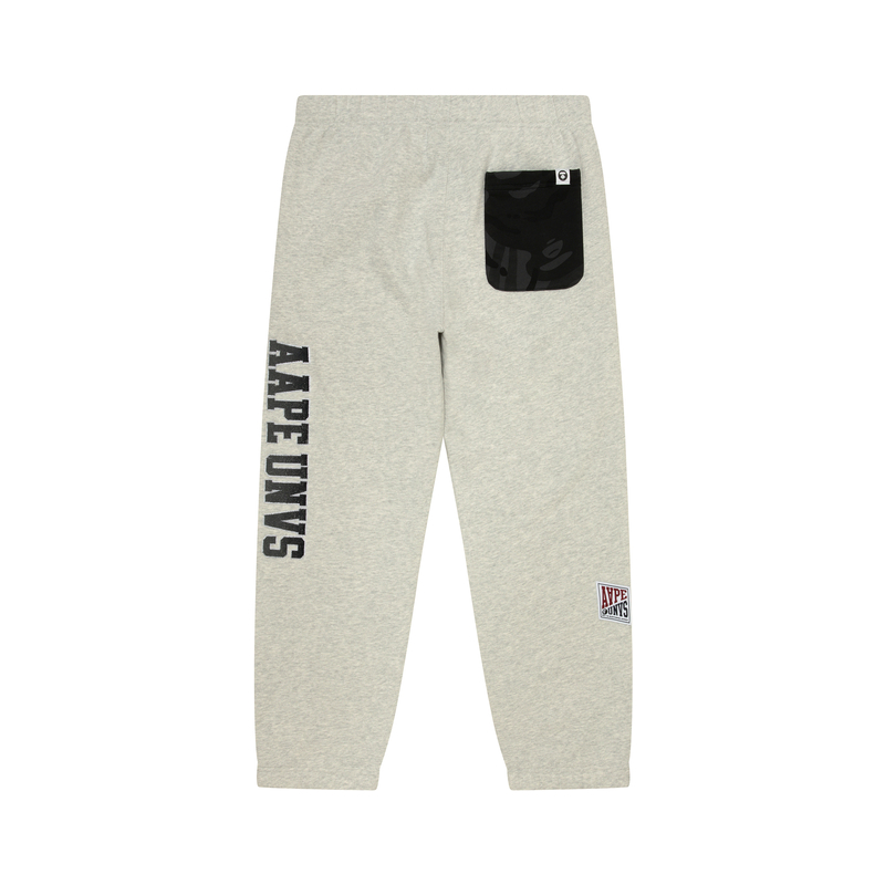 Lookbook 에이프 FW24 로고 패치 캐주얼 팬츠 화이트 그레이 AAPPTMB638XAN