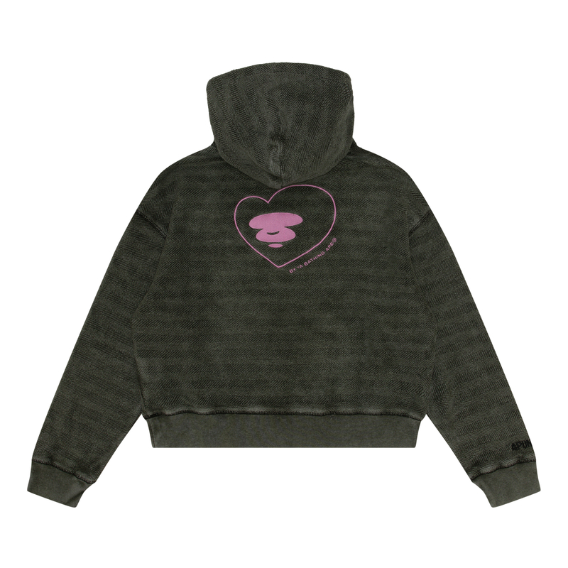 Lookbook 에이프 FW24 미니멀리스트 여성용 커뮤터 캐주얼 후디. AAPSWWB396XXN