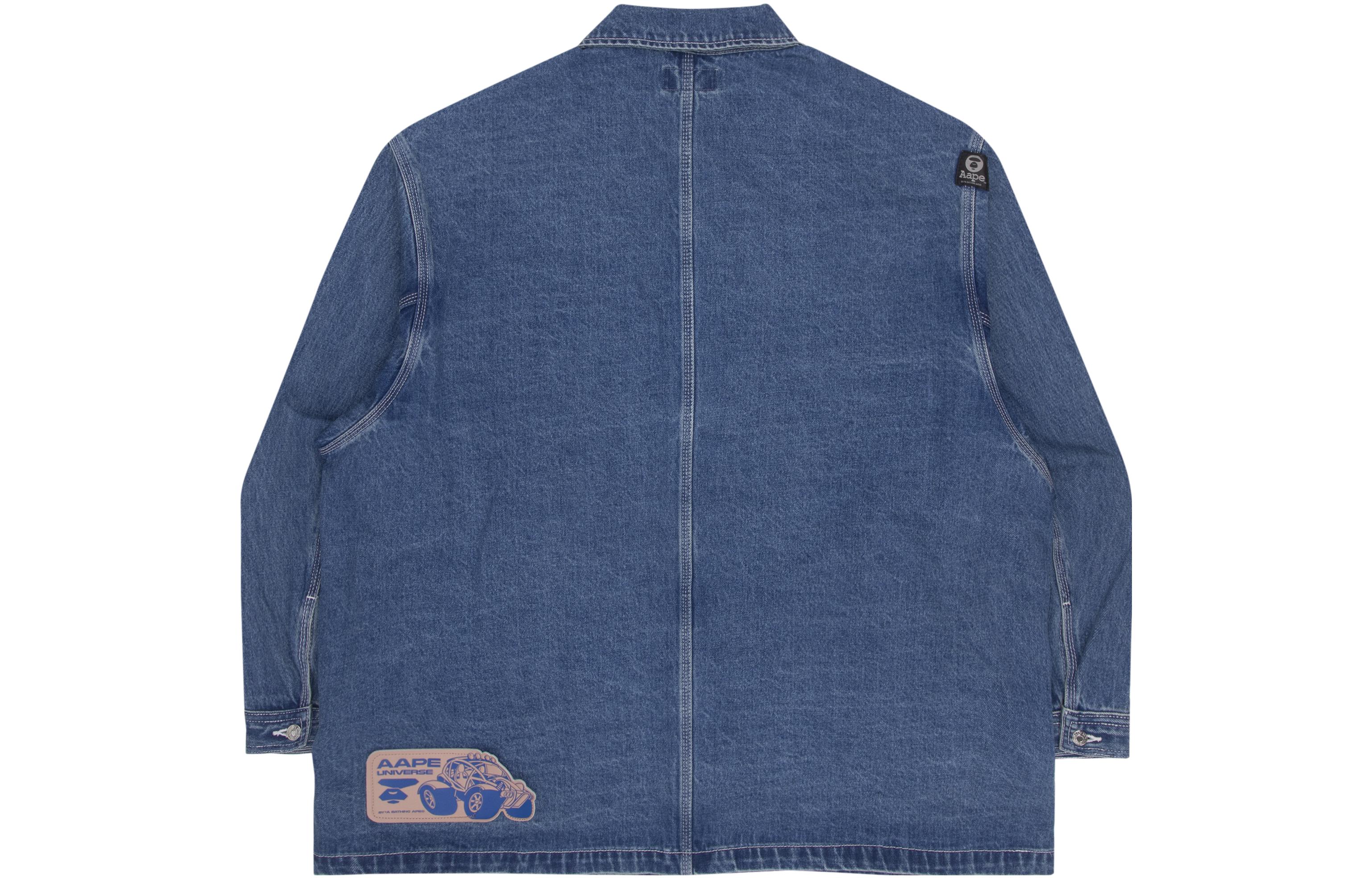 Lookbook Aape SS22 Jaket Denim Biru dengan Bordir Logo dan Banyak Kantong. AAPLJM7506XXI